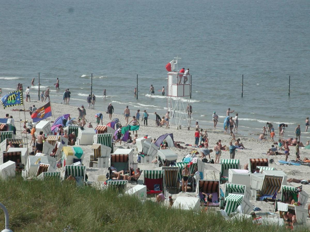 Landhaus Lindenhof, Wohnung Meertied Wangerooge Buitenkant foto